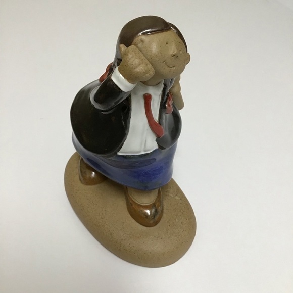 Rodo Padilla Mexican Artist Signed Sculpture Ceramic Girl Boss Woman on Phone - Picture 2 of 16